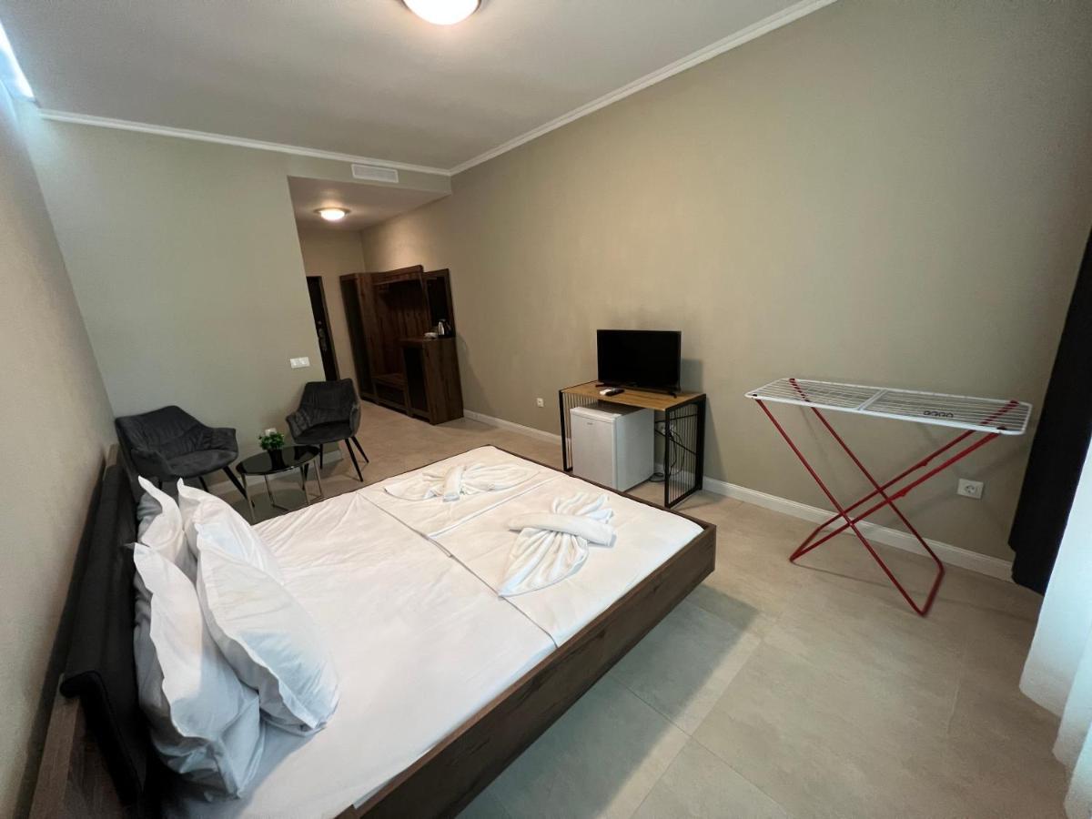 Ramay Rooms Sankt Konstantin & Helena Eksteriør billede